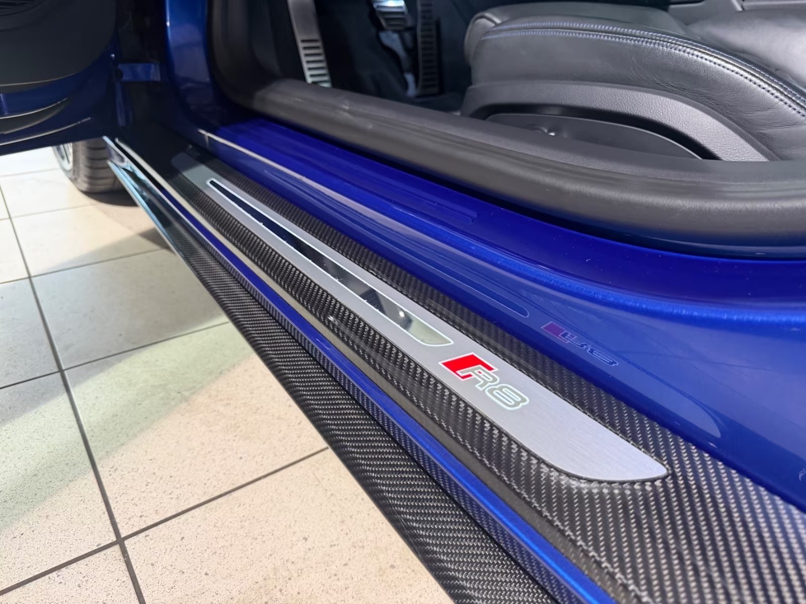 Audi R8 COUPE 5.2 FSI 17