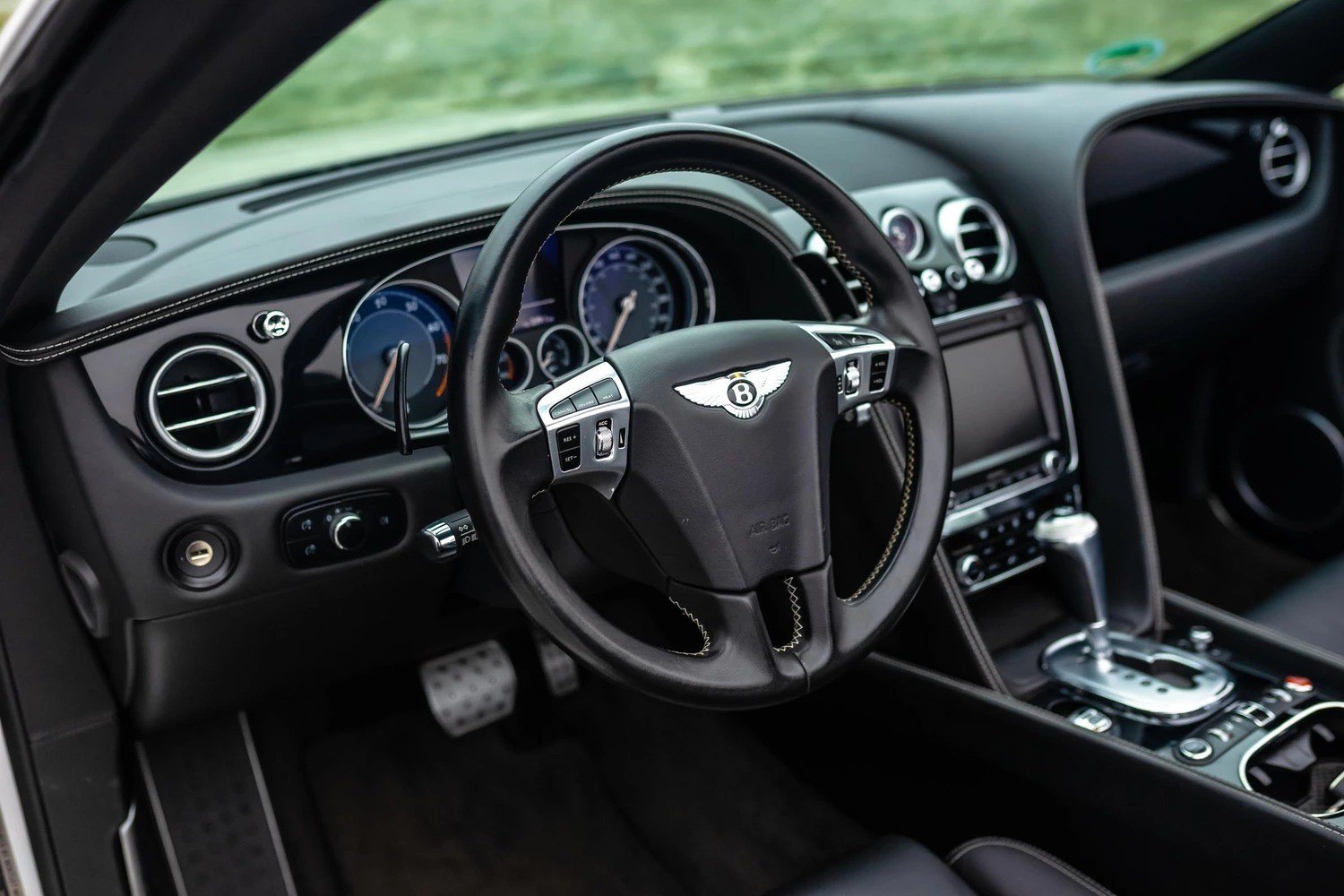 Bentley Continental GTC 8
