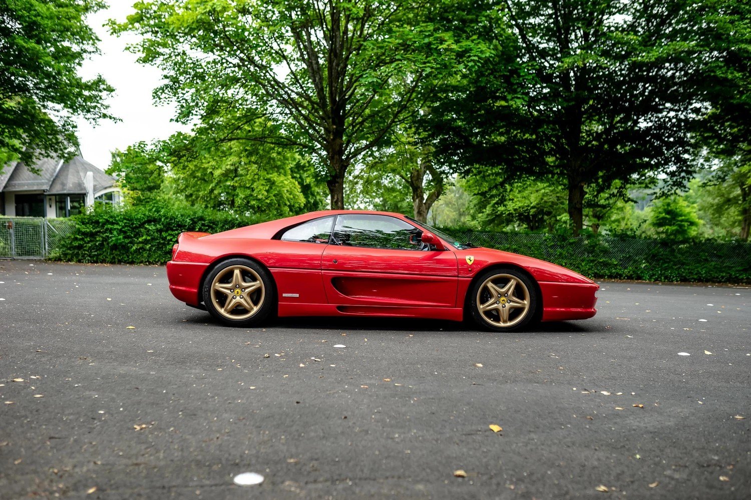 Ferrari F355 Berlinetta 2