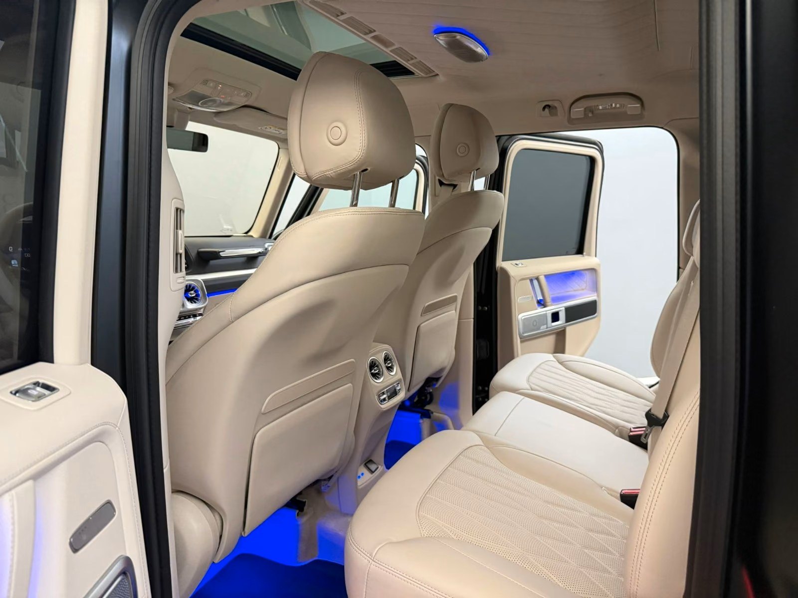 Mercedes-Benz G 580 EQ 10