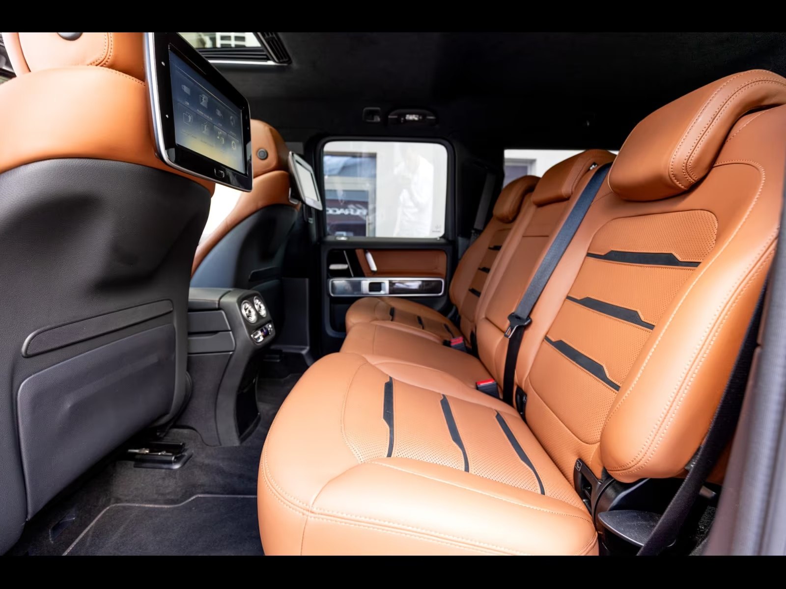 Mercedes-Benz G 63 AMG 10