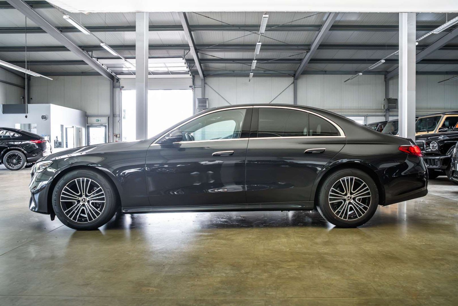 Mercedes E 200 - New Model 2