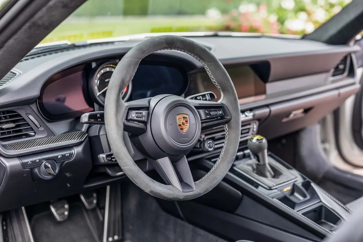 Porsche 911 992 GT3 12