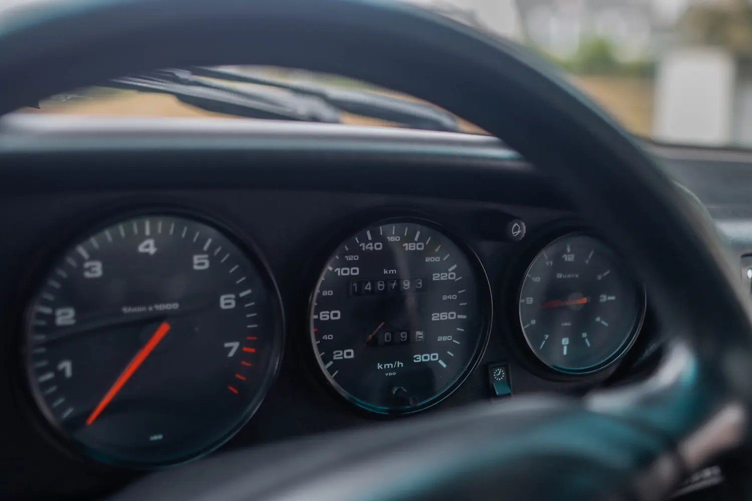 Porsche 911 993 Carrera 4 9