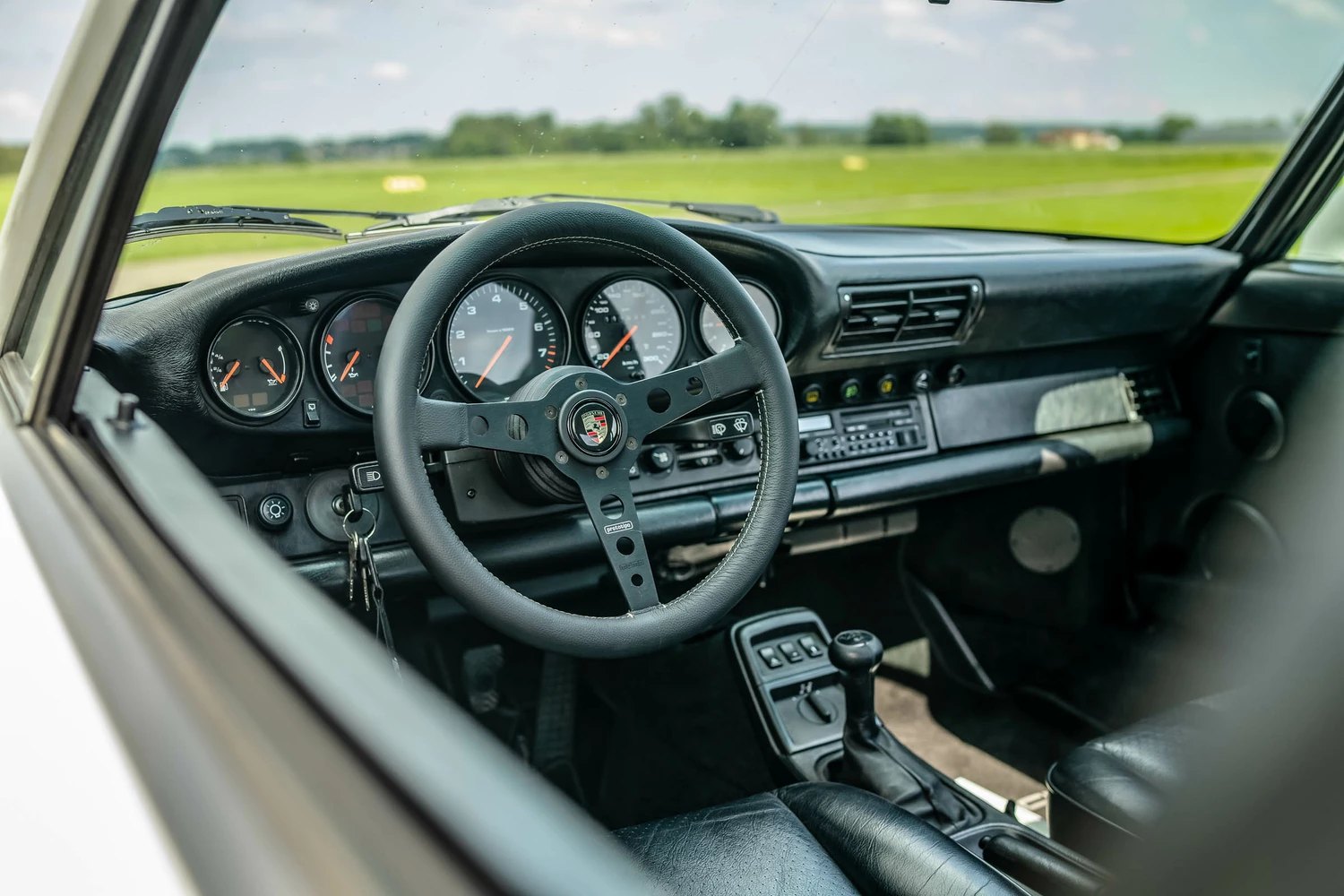 Porsche 964 911 Carrera 4 5