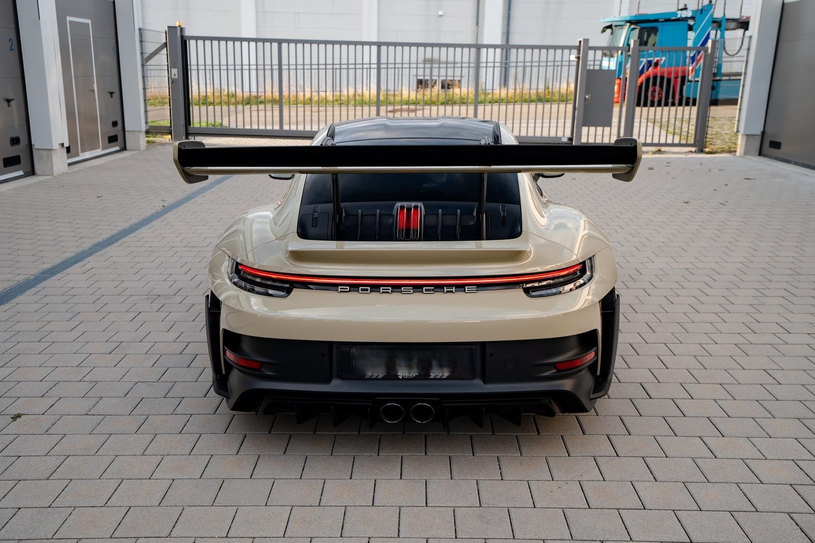 Porsche 992.1 GT3 RS 6