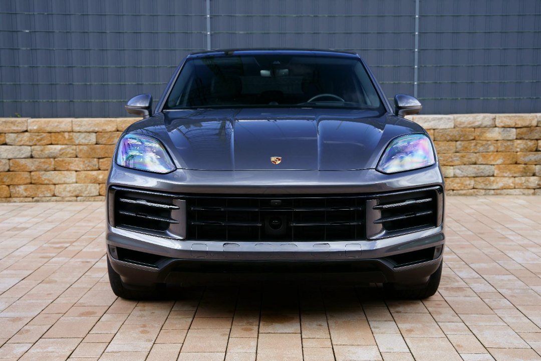 Porsche Cayenne Coupe S E-Hybrid 2