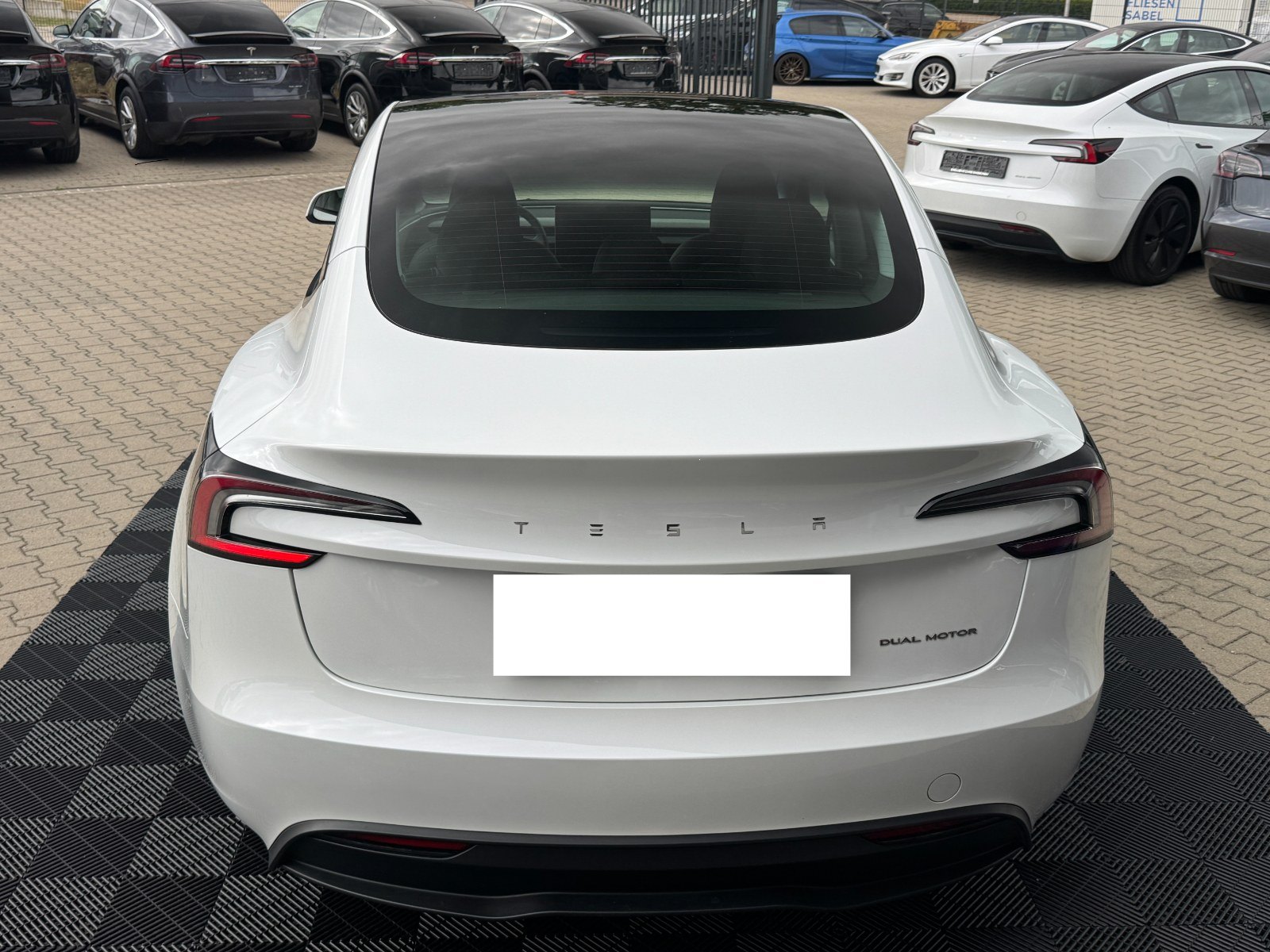 Tesla Model 3 5