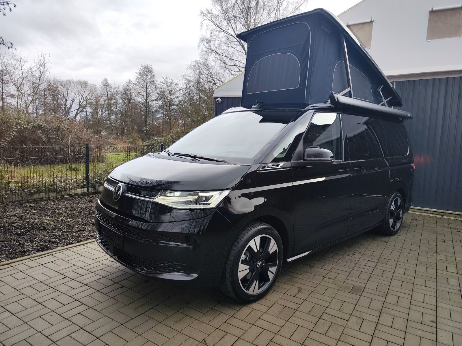 Volkswagen T7 California Ocean FULL 2